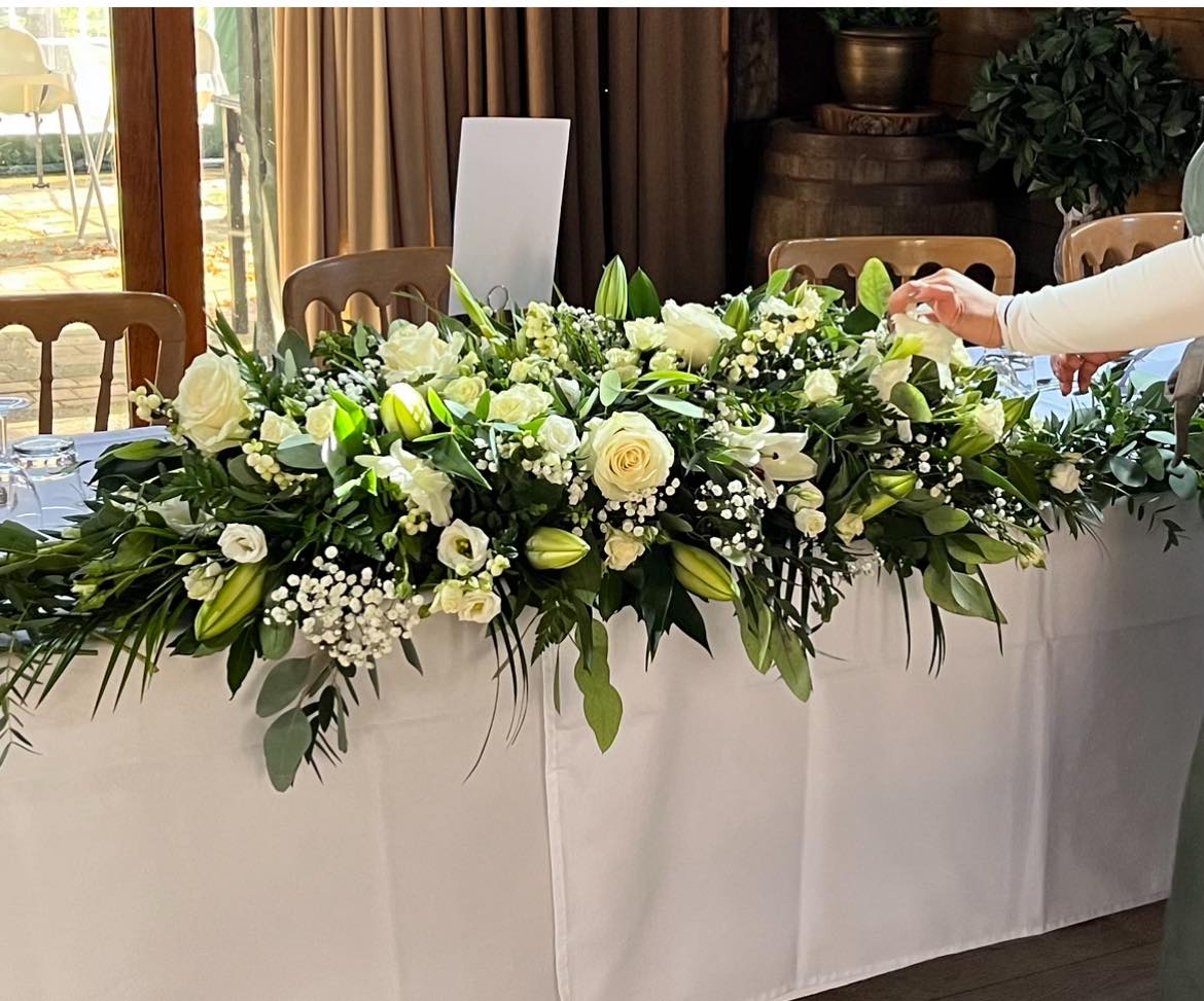 Long & Low Table Arrangements for Your Wedding